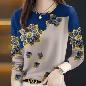 Floral Patterned Women's Top - Blue and Gray